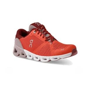 Women’s On Cloudflyer 21 size 10